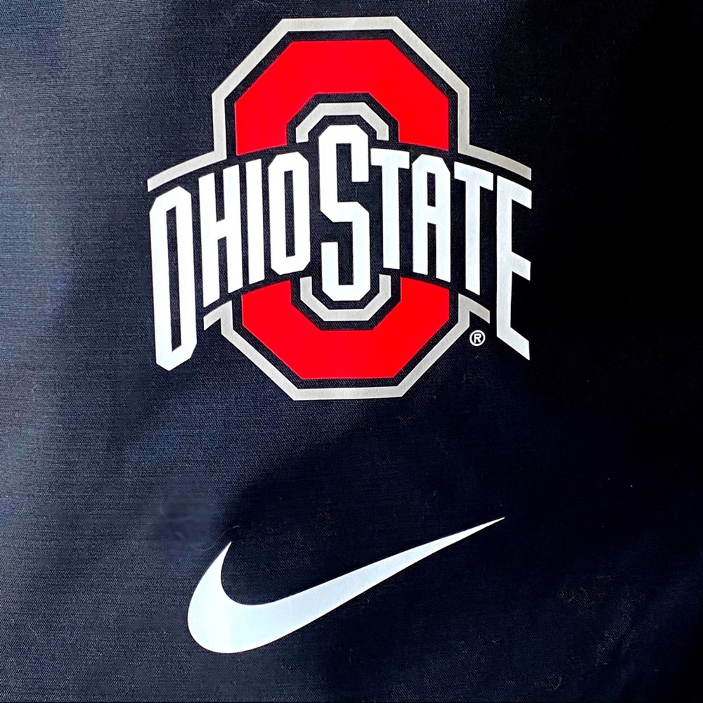 🆕 Nike Ohio State Buckeyes Drawstring Backpack - Picture 3 of 6